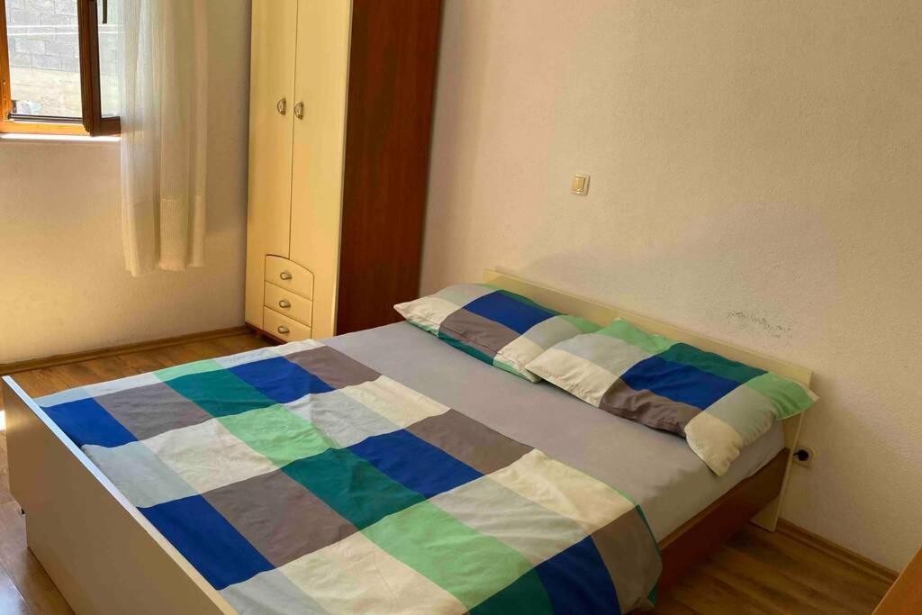 Apartman Toma Lejlighed Slatine Eksteriør billede